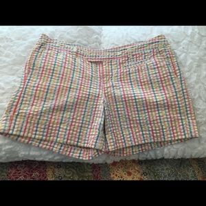 Tommy Hilfiger checkered shorts size 7 women's.